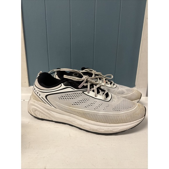 OAKLEY Spur OS  Men\'s Running‎ Shoes Athletic Sneakers White W/ Black Size 11.5 main image 6